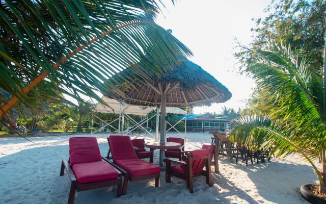 Kijiji Beach Resort