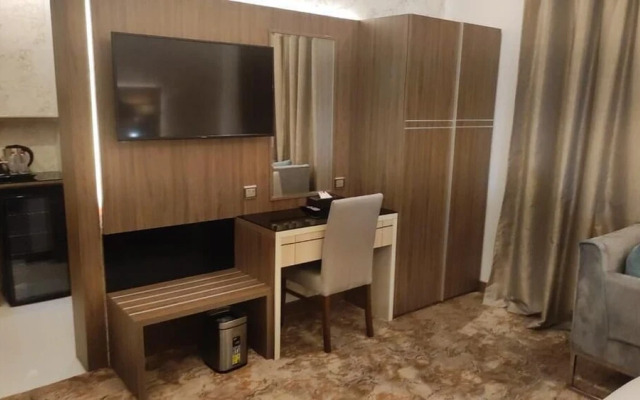 Golden Dan hotel