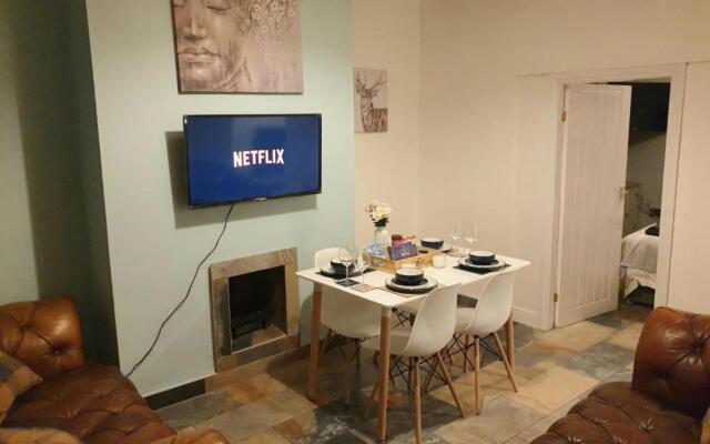 Cosy 3BD Terrace House Barrow in Furness