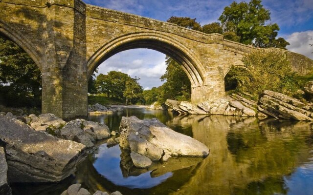 Remarkable 1-bed Apartment in Kirkby Lonsdale