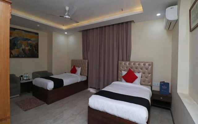 Hotel Savi International by OYO Rooms
