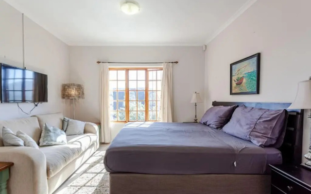 Luxurious Peaceful Mountain Retreat-Heated Pool