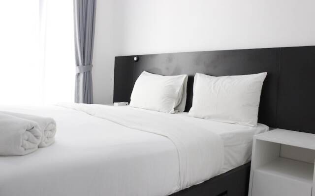 Monochrome Style Studio Room @Grand Asia Afrika Apartment