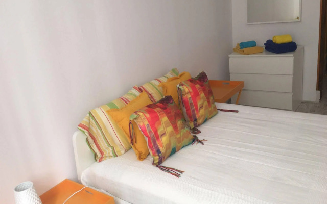 B.Mar Hostel & Suites