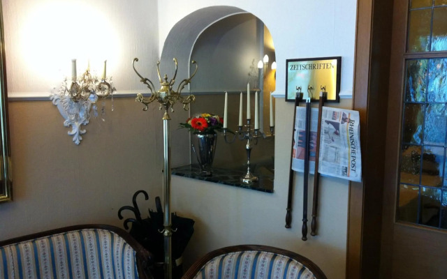 Hotel Rheinischer Hof