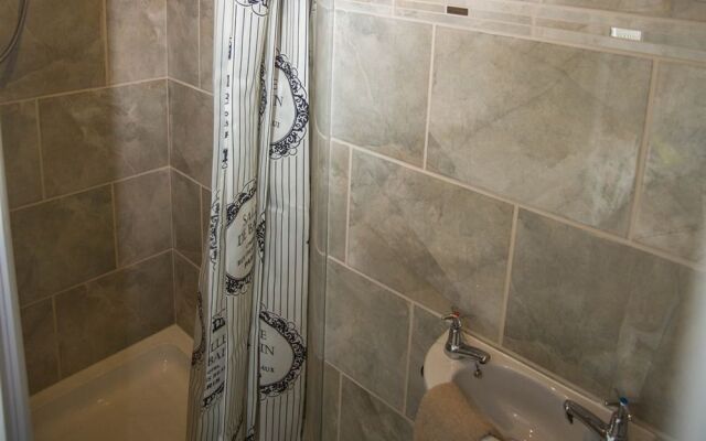 No 14 B&B