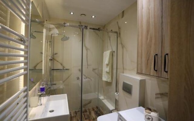 Magicstay - Flat 75M² 2 Bedrooms 1 Bathroom - Larissa