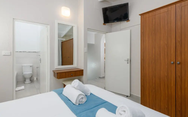 San Lameer Villa Rentals 2409