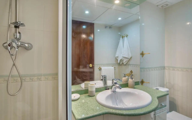 Aloha Amazing Sea Views at Carihuela