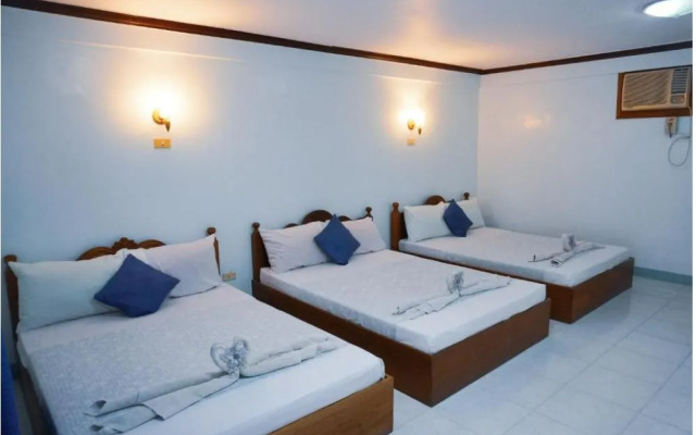 La Solana Suites & Resort