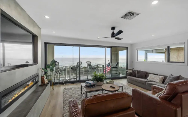 Carlsbad Beachfront Home W Hot tub