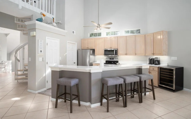 Tivoli 5249 (G) - 3BR 3BA+loft - (9)