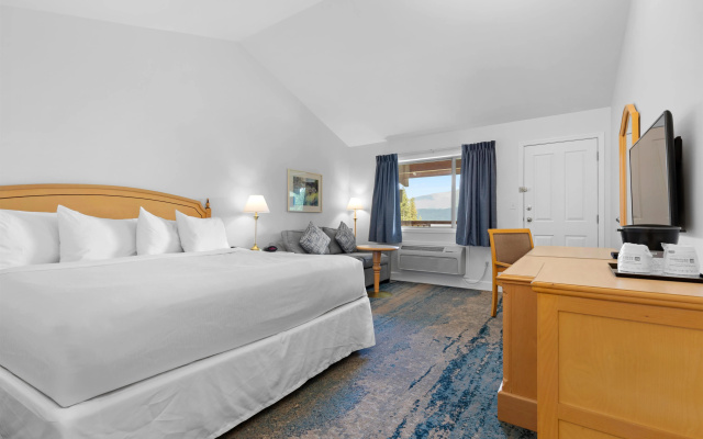 Kootenay Lakeview Resort, BW Signature Collection