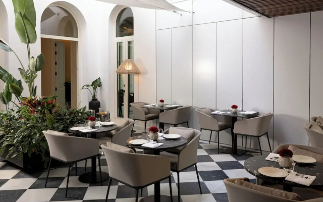 Mercer Plaza Sevilla 5 GL