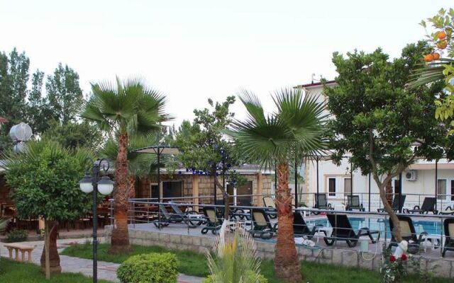 Castle Park Hotel