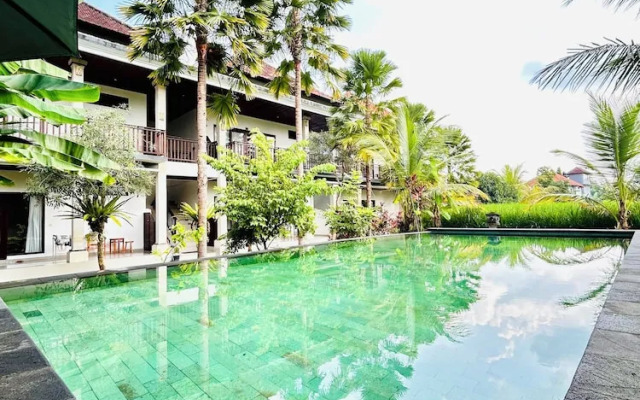 Canting Bali Suite
