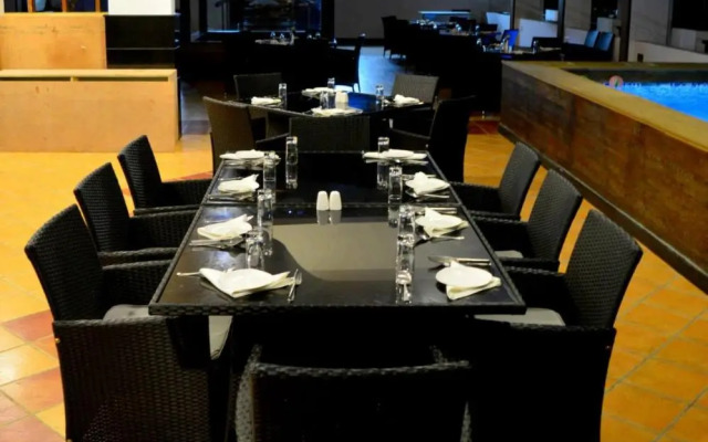 OYO 1711 Hotel Sepoy Grande