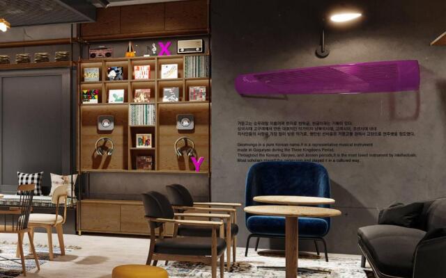 Moxy Seoul Insadong