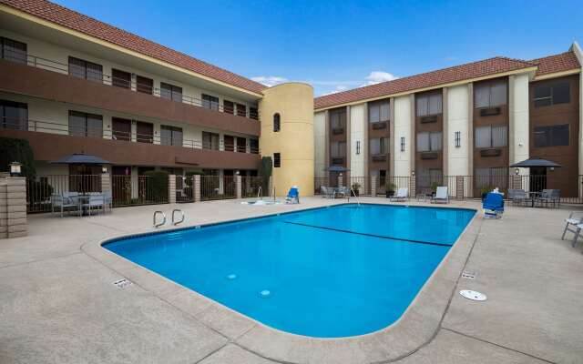 Best Western Norwalk Inn