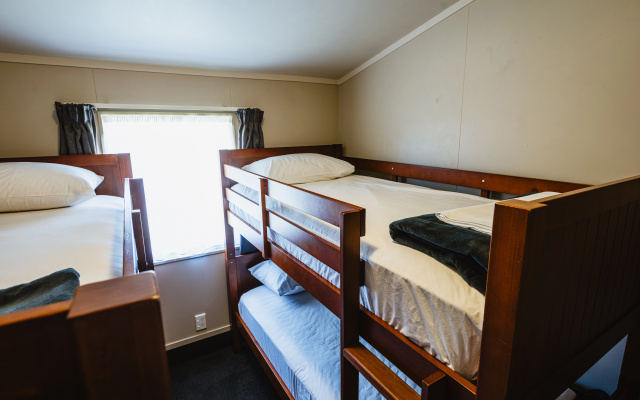 Kennedy Park Resort – Guest Rooms – Napier