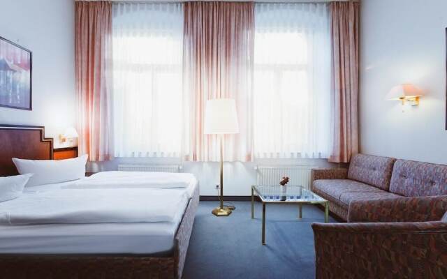 Hotel Villa Kipping – Central Station Dresden