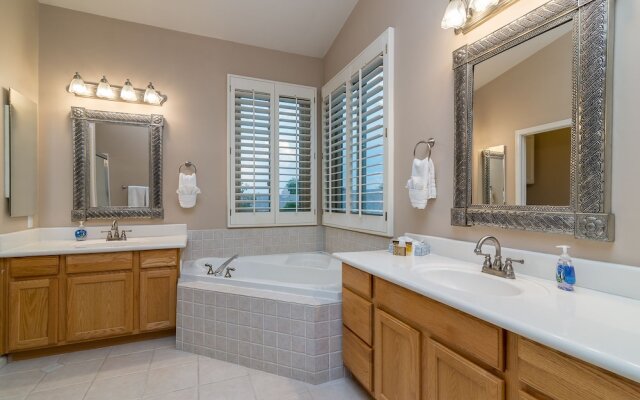 Casa Allegra 5 Bedroom Home by RedAwning