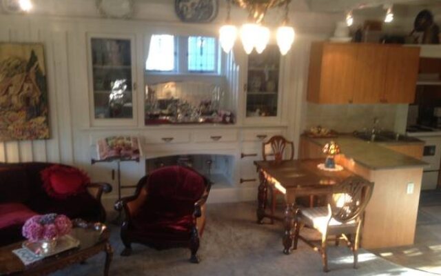 Trutch Manor