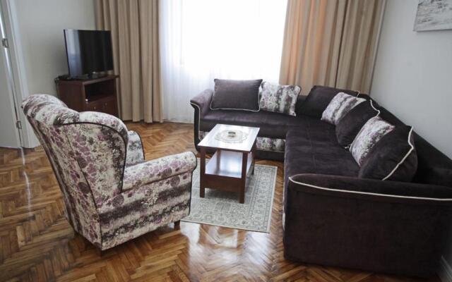 City Center Belgrade Queen Apartment Skadarlija