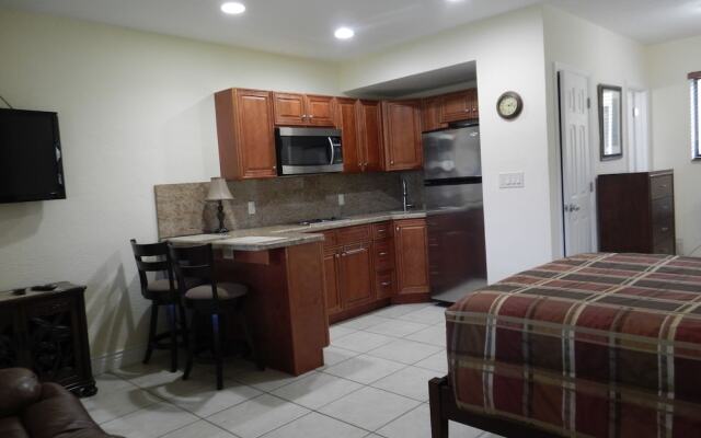Shell Studios Hallandale Beach