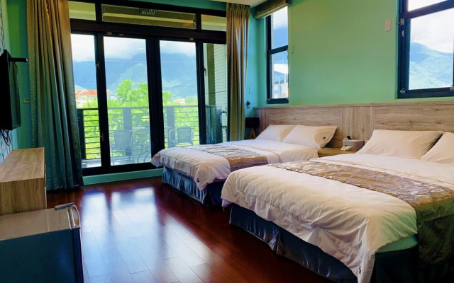 XiaTian B&B Homestay