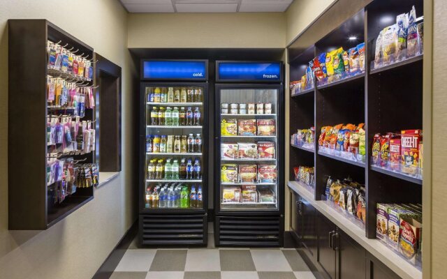 Hampton Inn & Suites Philadelphia Montgomeryville