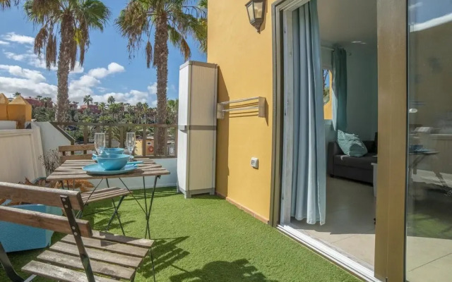 Oasis Royal  11 pool view apartment