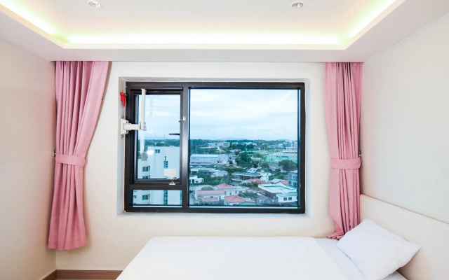 Rezion Tourist Hotel