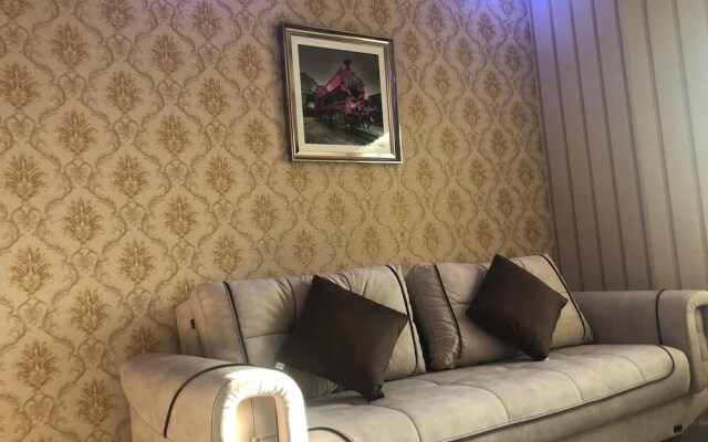 7DAYS Hotel Apartment