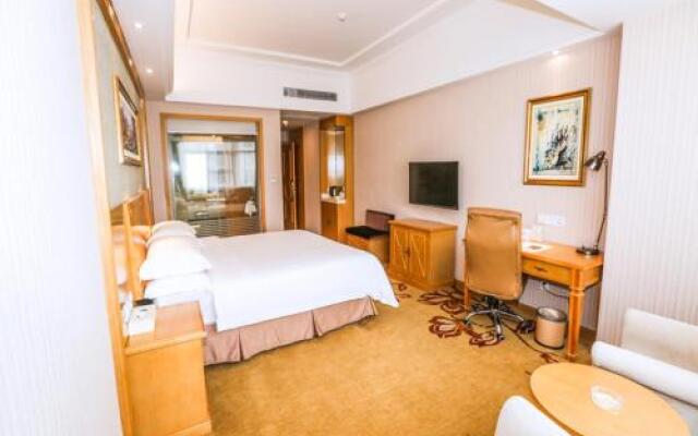 Vienna Hotel Yingcheng Hai Mountain Yingcheng