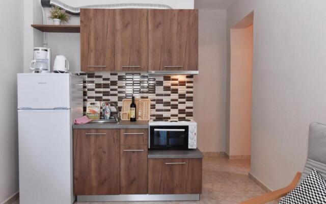 Iris Sunset Luxury Apartments - Nea Potidea Halkidiki