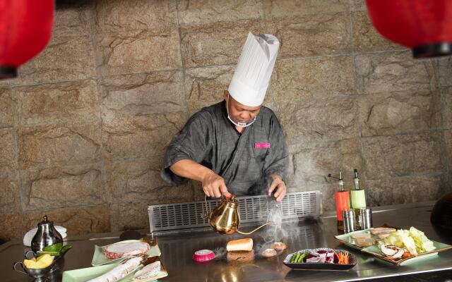 Crowne Plaza Sanya City Center by IHG