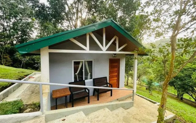 1193 Pinehall Farm Rizal