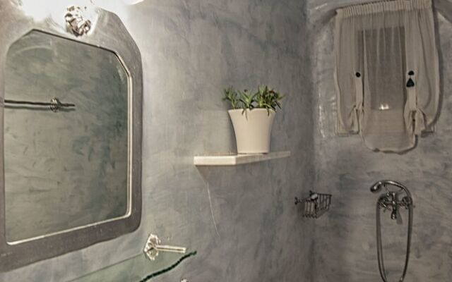 Mykonos Hippy Luxury
