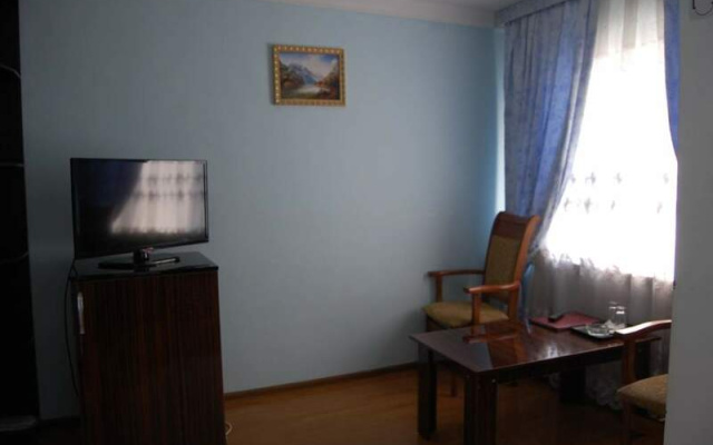 Nasaf Travel Hotel