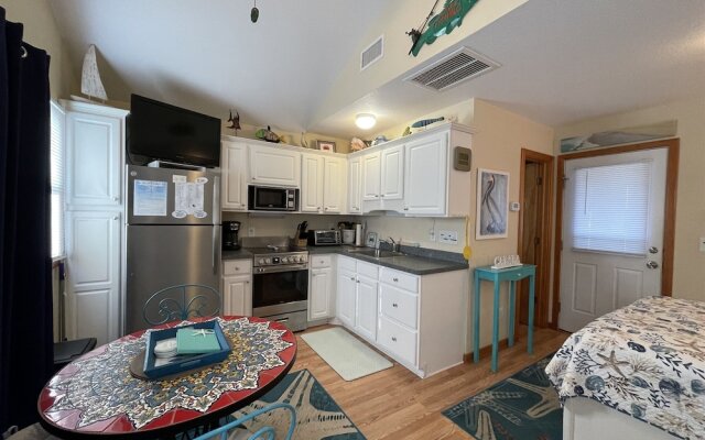 7 Safe Harbor Studio Bedroom Condo by RedAwning