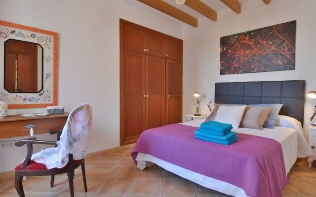 Mallorca Town House with pool