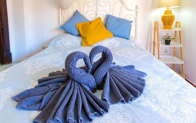 Casablanca Studio Citycenter - Adults Only