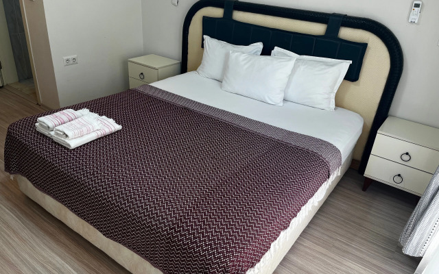 Grand Teoshan Otel ve Tatil Evleri