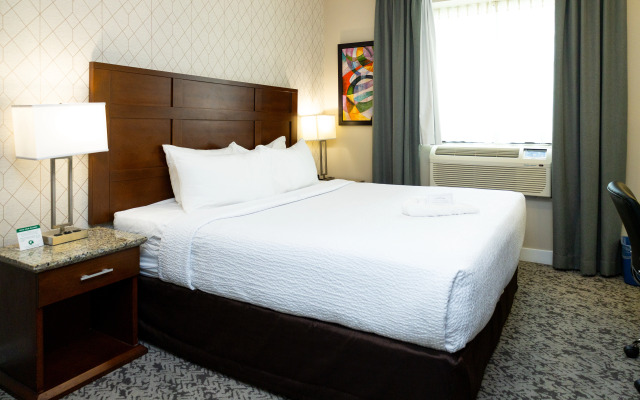 Quality Inn & Suites
