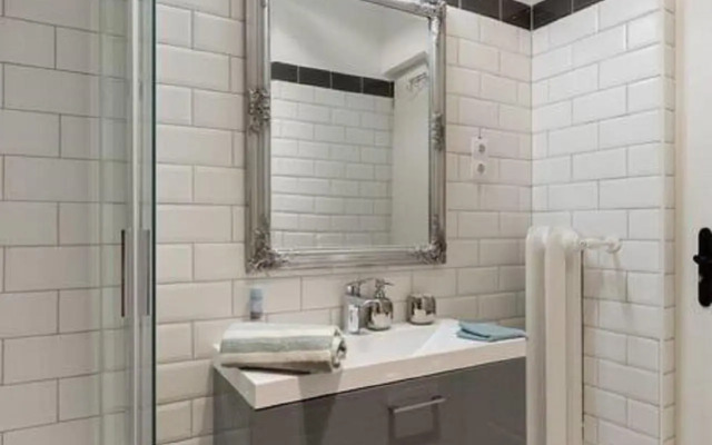 Splendid apartment at Gozsdu Courtyard