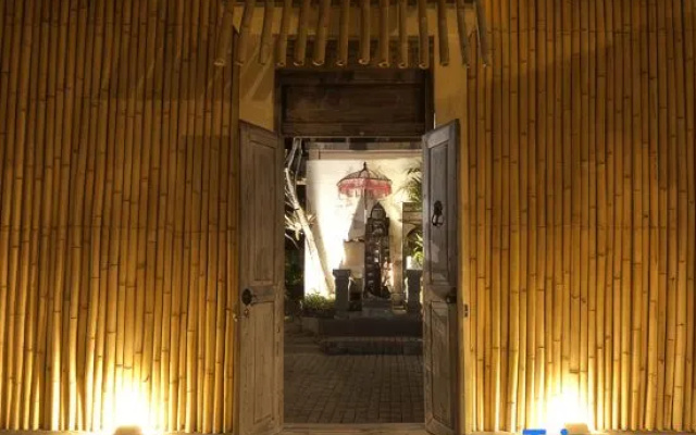 3BR Villa Rabu - Minggu Villas Seminyak