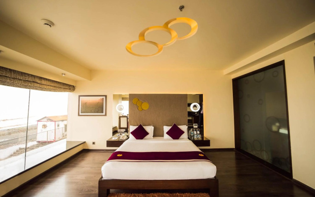 The Gold Beach Resort – Guest Rooms – Daman