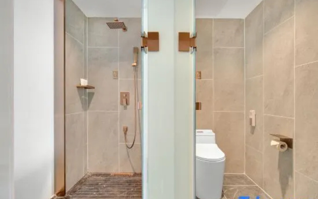 CHEERMAY HOTELS (Harbin Songbei Shimao Avenue Ice and Snow World Store) – Bathroom – Harbin