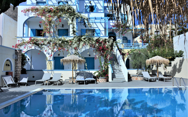Artemis Santorini